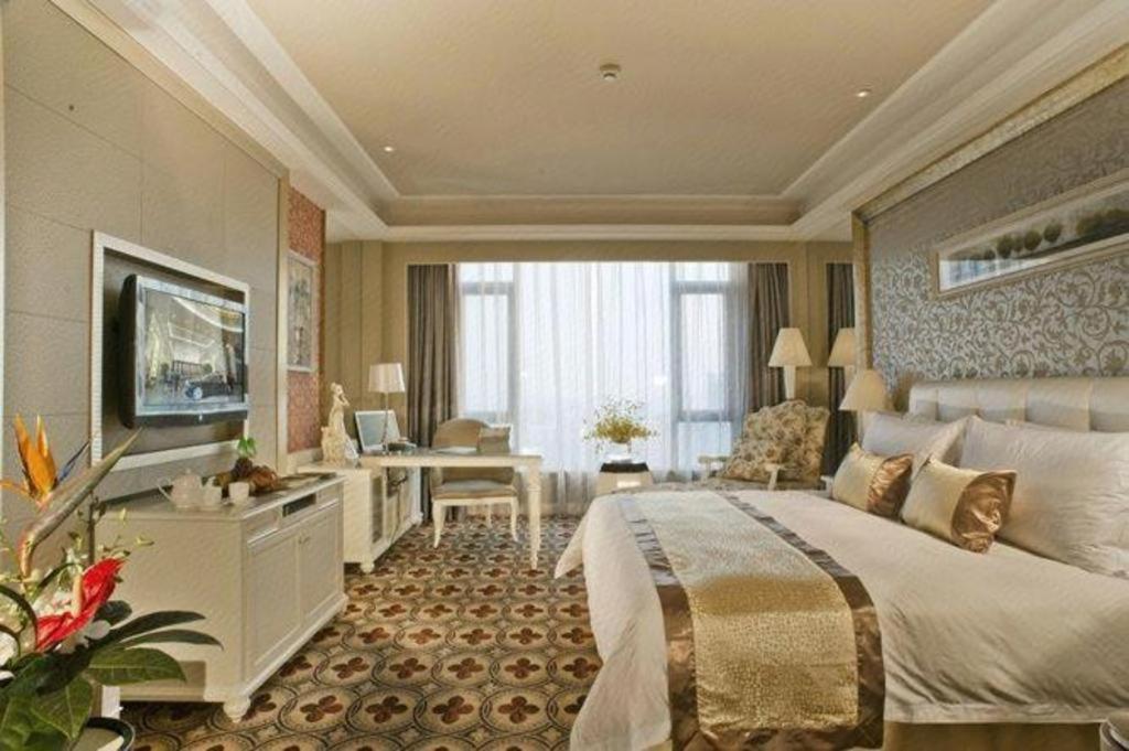 Eurasia International Hotel Dongguan  Eksteriør billede