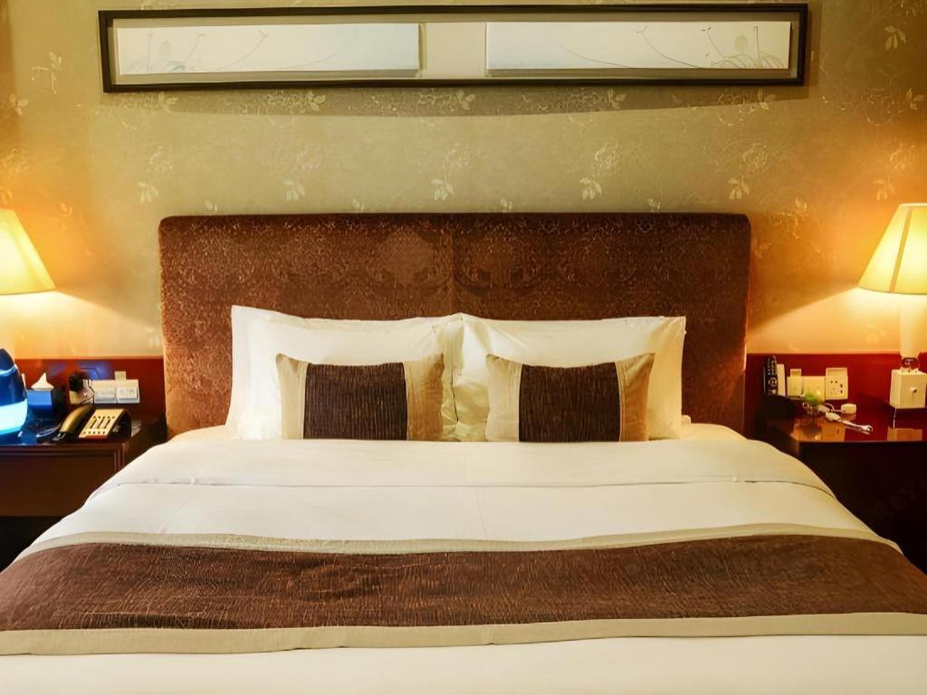 Eurasia International Hotel Dongguan  Eksteriør billede
