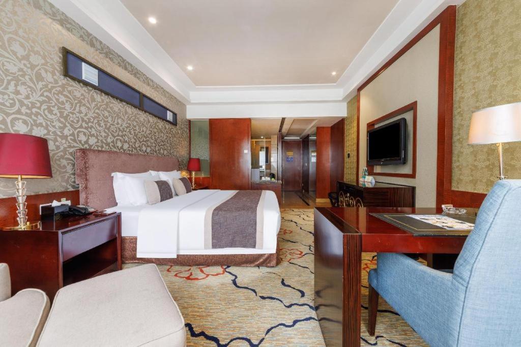 Eurasia International Hotel Dongguan  Eksteriør billede