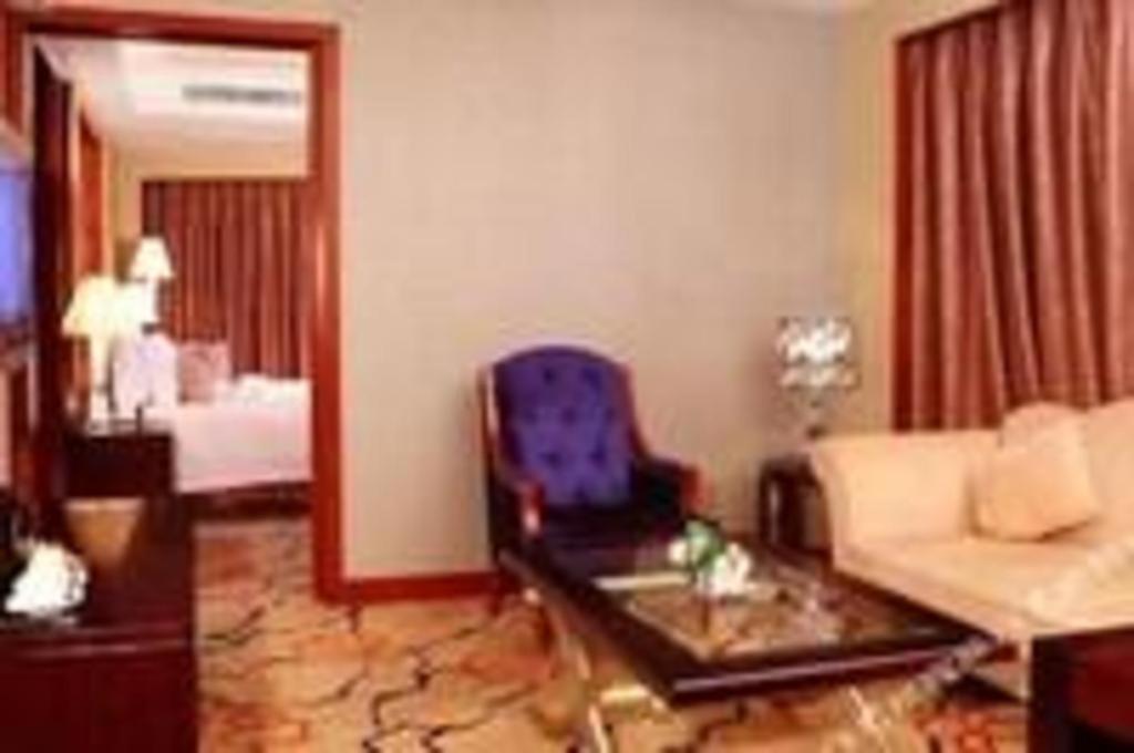 Eurasia International Hotel Dongguan  Eksteriør billede