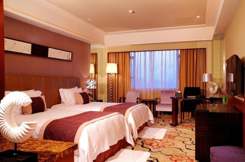 Eurasia International Hotel Dongguan  Eksteriør billede