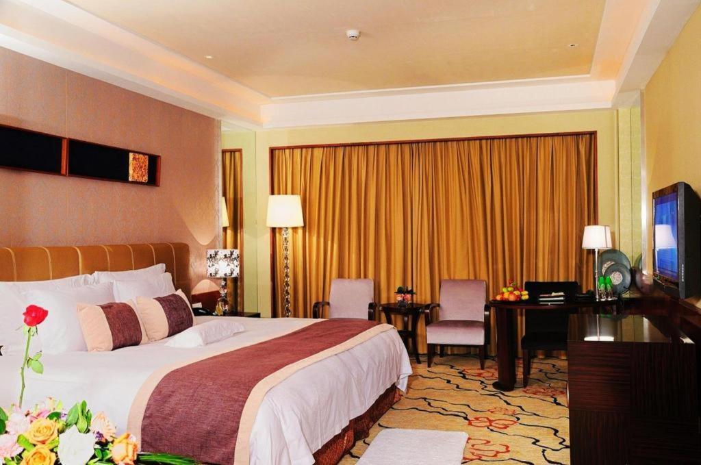 Eurasia International Hotel Dongguan  Eksteriør billede