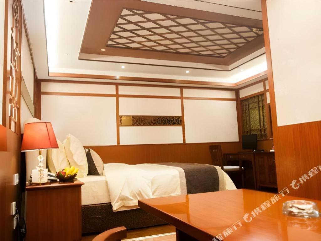 Eurasia International Hotel Dongguan  Eksteriør billede