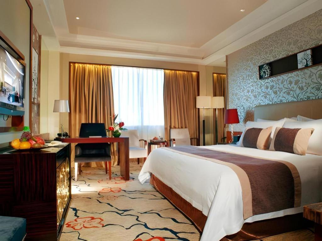 Eurasia International Hotel Dongguan  Eksteriør billede