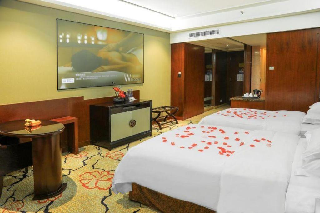 Eurasia International Hotel Dongguan  Eksteriør billede